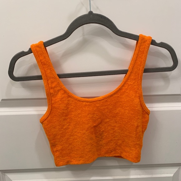 Divided Tops - H&M Cropped Tank